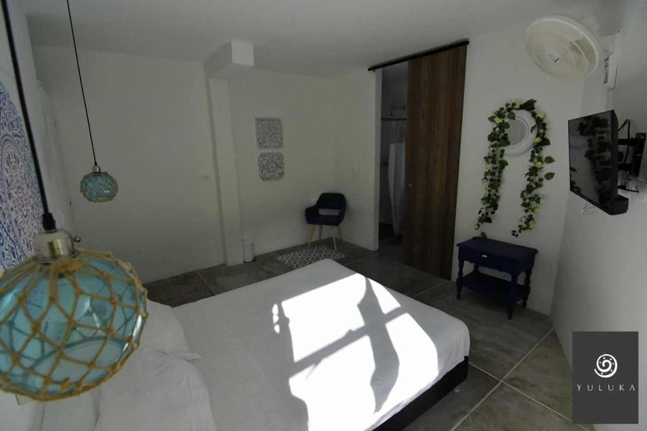 Yuluka Hostel Apulo Exterior photo